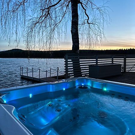 Luxurious Villa Kinos With Jacuzzi Rovaniemi Exteriör bild